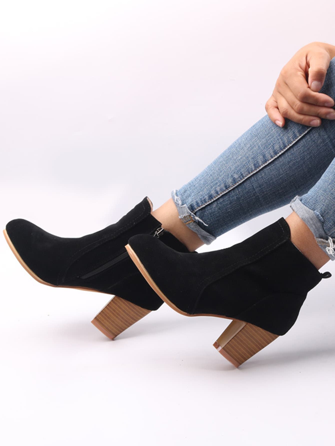 Women Faux Suede Zip Side Boots, Round Toe Chunky Heeled Classic Boots - Sellinashop